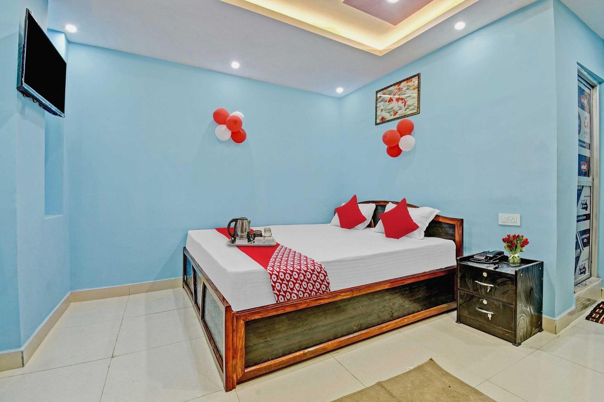Hotel O Lotus Inn Danapur Exterior foto