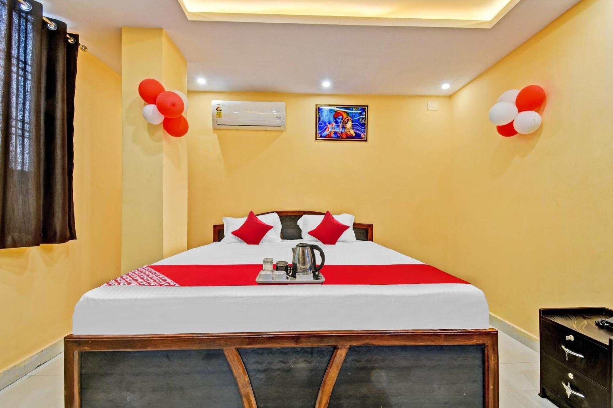 Hotel O Lotus Inn Danapur Exterior foto